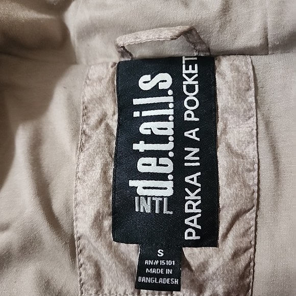 Intl D.e.t.a.i.l.s Parka In A Pocket Women's Rain Jacket Silver Size Small - Picture 3 of 12